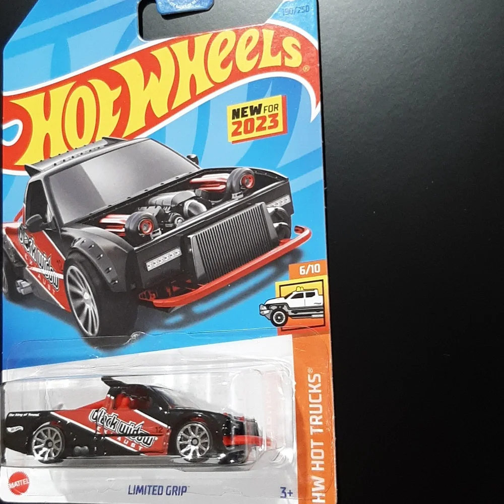 Truck Hot Wheels Limited Grip Black 2023 HW Hot Trucks Collection - Picture 4 of 10